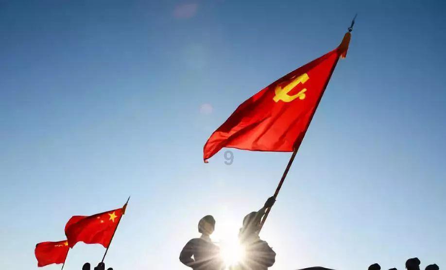 连接正负极