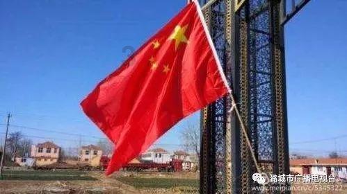 迷路的可爱女宝宝