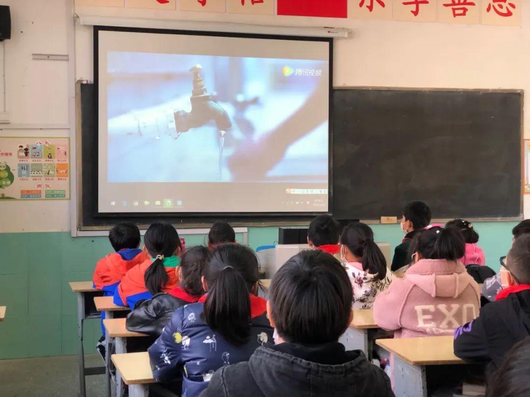 伪劣汽油会对车辆造成何种危害，引起哪些故障？游戏画面