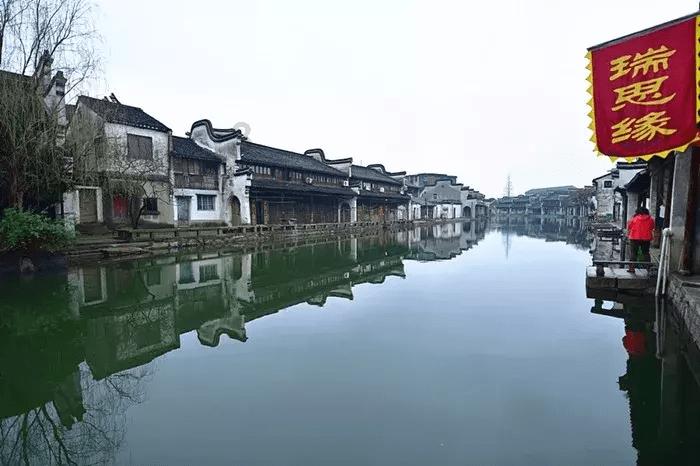 野外生存游戏